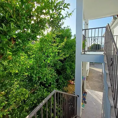 Cozy, Fully Equipped, Free Parking&Wifi, Quiet, 2Bd Apartment Podgorica Exterior photo